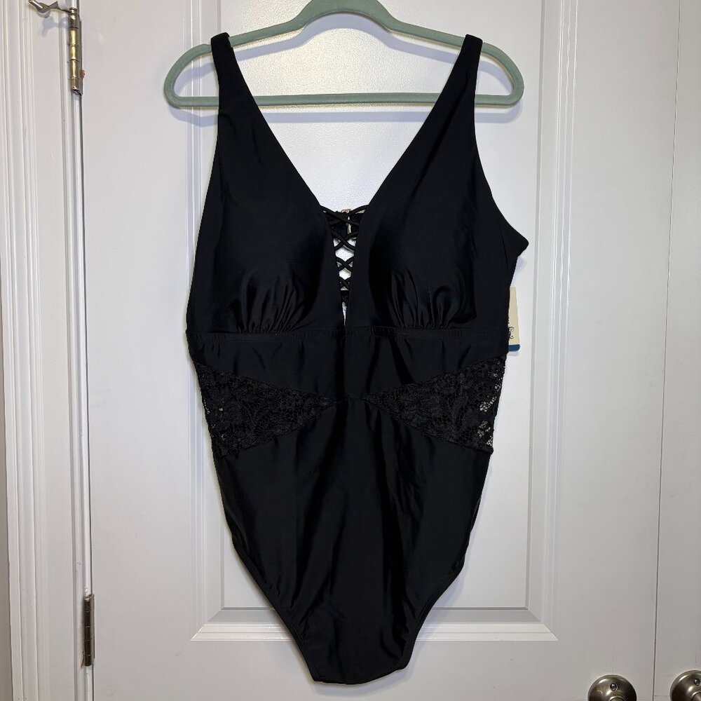 NWT Women's Size 3X Terra & Sky Black Lace Detail One Piece Bathing Suit